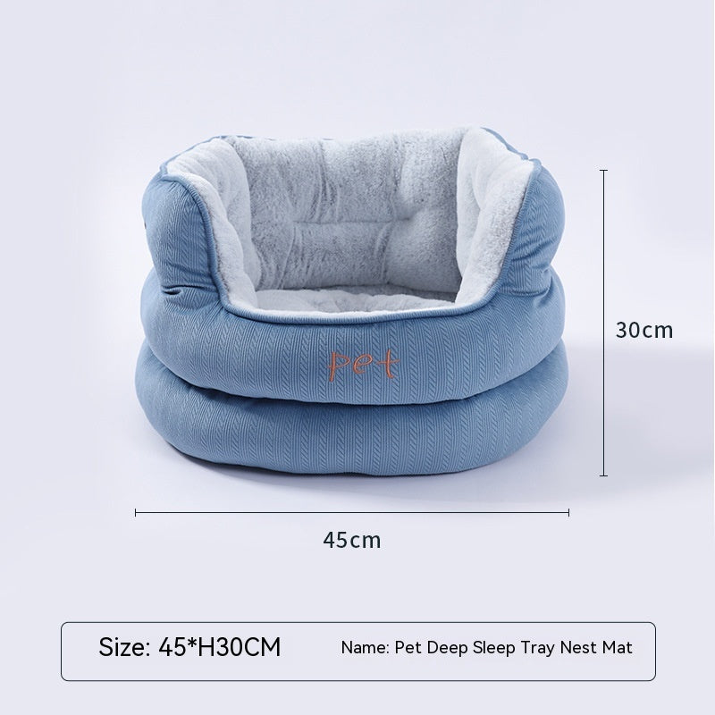 Multifunctional Short Plush Kennel Closed