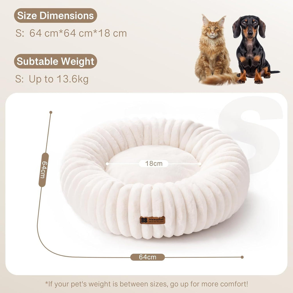Luxury Plush Donut Bed – Comfy Haven for Dogs and Cats
