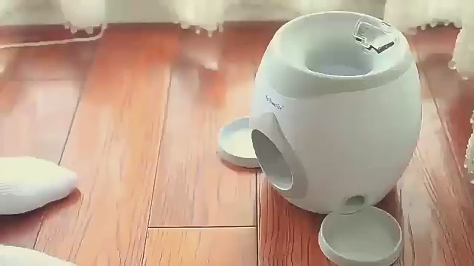 Pet Ball Launcher with Snack Reward